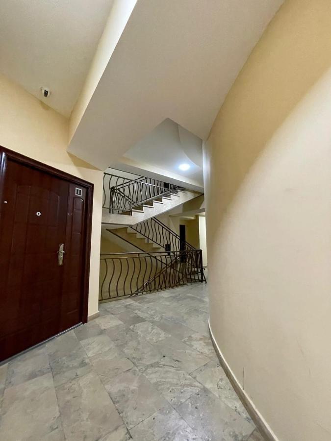 Armenak Apartment No 8, Abovyan Street Yerevan Exterior photo